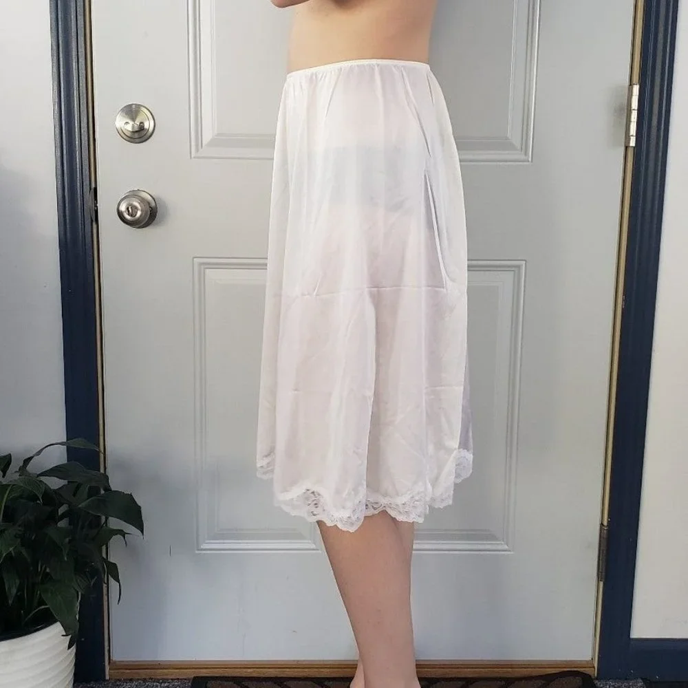 Vintage Montgomery Ward White Nylon Half‎ Slip - Picture 2 of 4